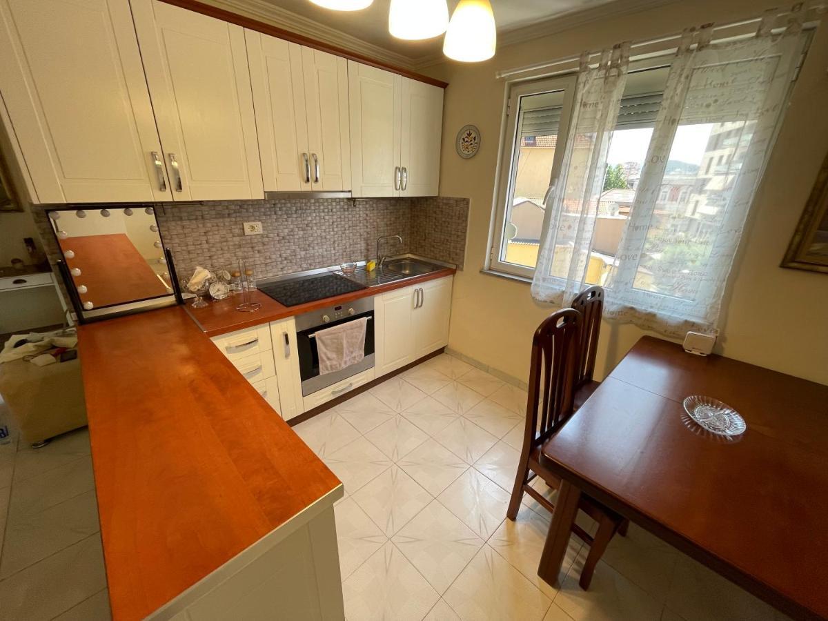 Tirana Flora Center Apartment Экстерьер фото